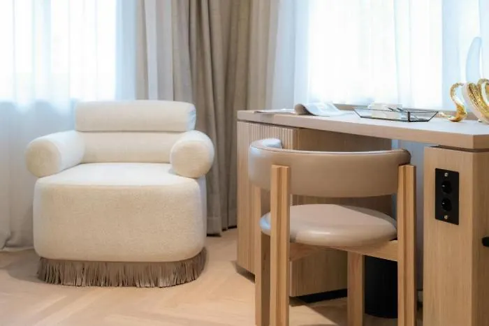 Gentle Hide Designhotel Hotel *